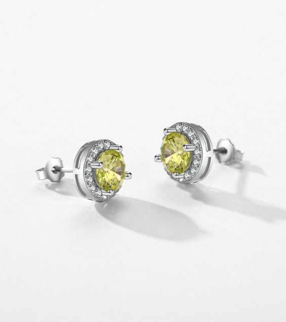 INS Trendy Alternative Mild Luxe Ultra Sparkling Ear Studs