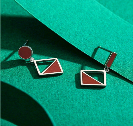 Chic Entry Luxe Minimalist Irregular Mismatched Enamel Style Earrings with Dripping Glue Effect