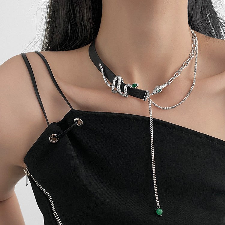 Punk Snake Intertwined Collarbone Chain Necklace