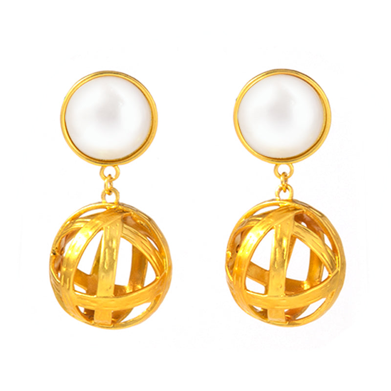 Chic Pearl and Copper Round Earring