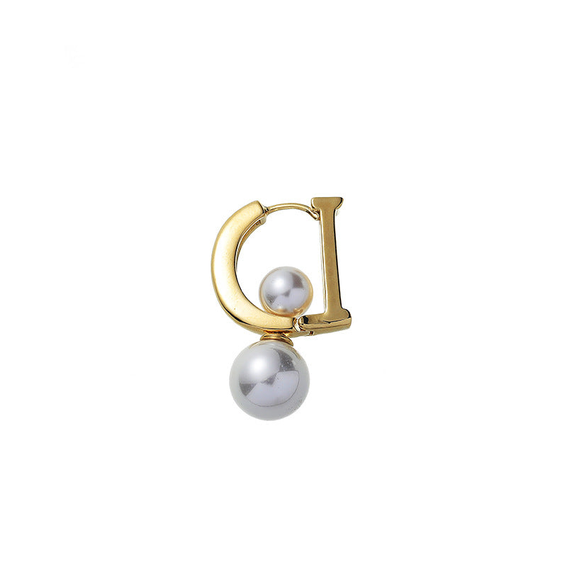 Elegant Gold Letter D and Pearl Clip Earring