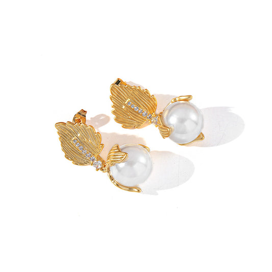 Chic Gold Leaves and Pearl Rhinestone Drop Earring