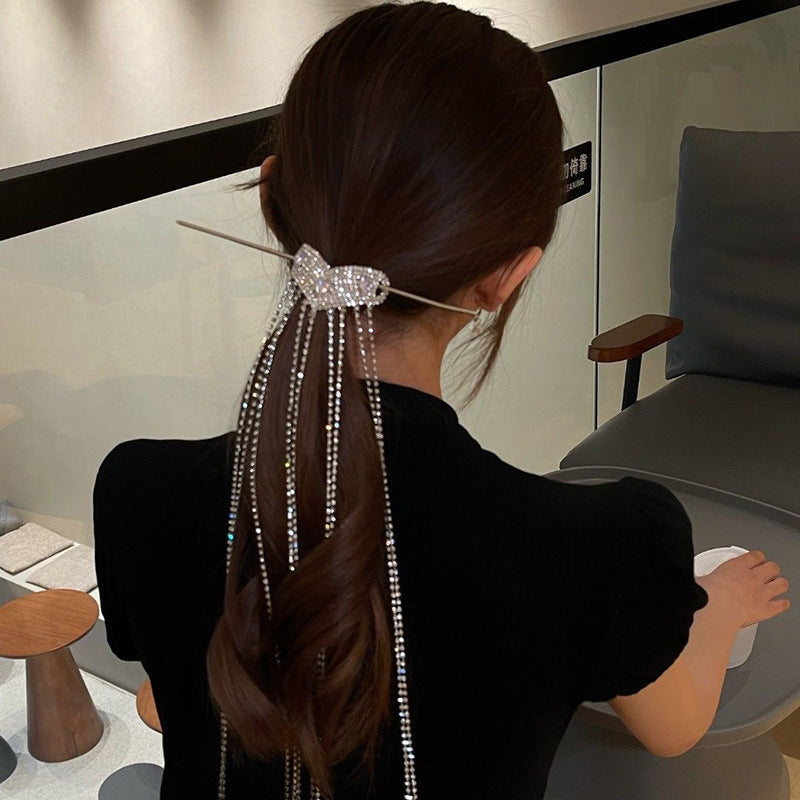 Chic Shining Silver Rhinestone Long Tassel Hairpin