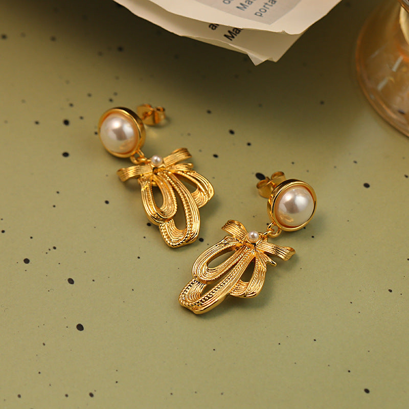 Vinrtage Elegant Bow Pearl Drop Earrings