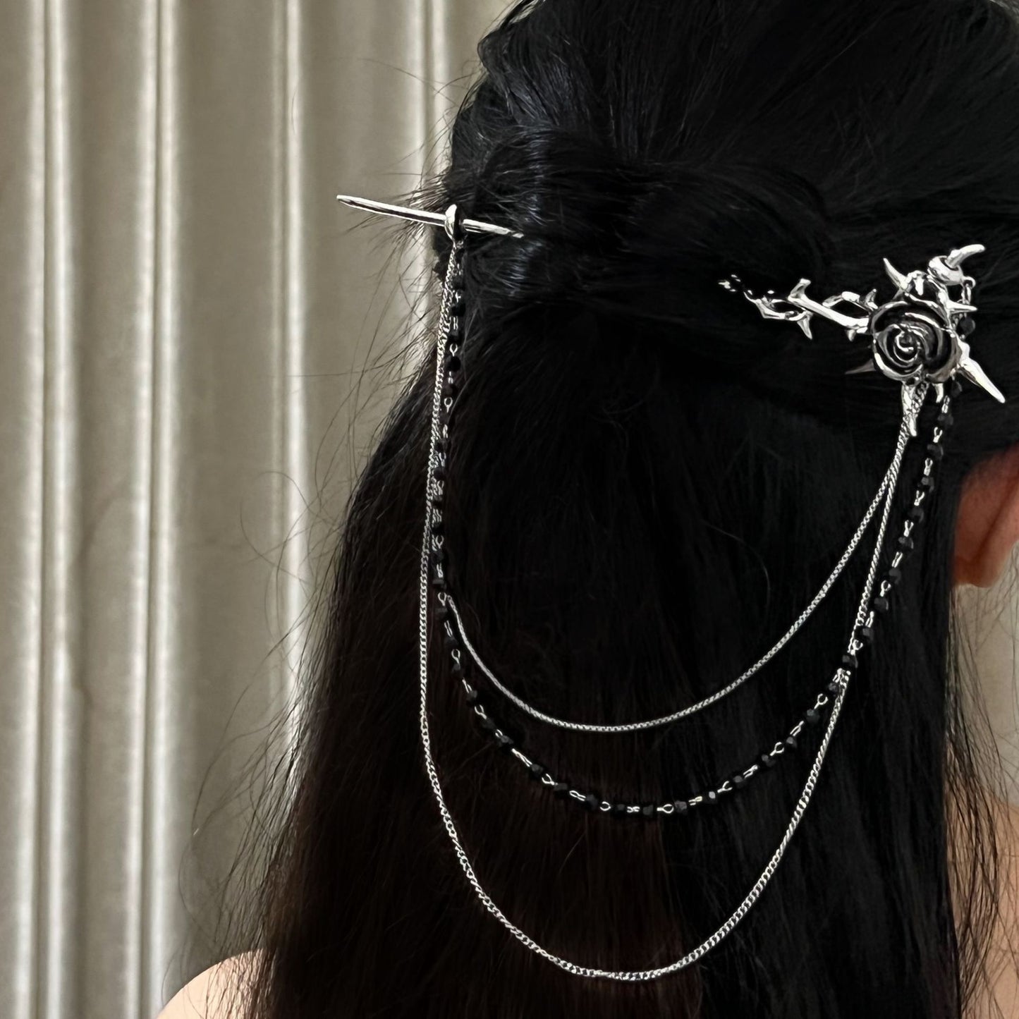 Chic Gothic Black Rose Beaded Tassel Hairpin