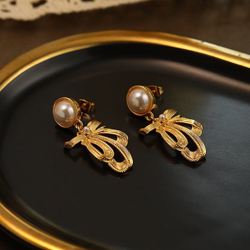 Vinrtage Elegant Bow Pearl Drop Earrings