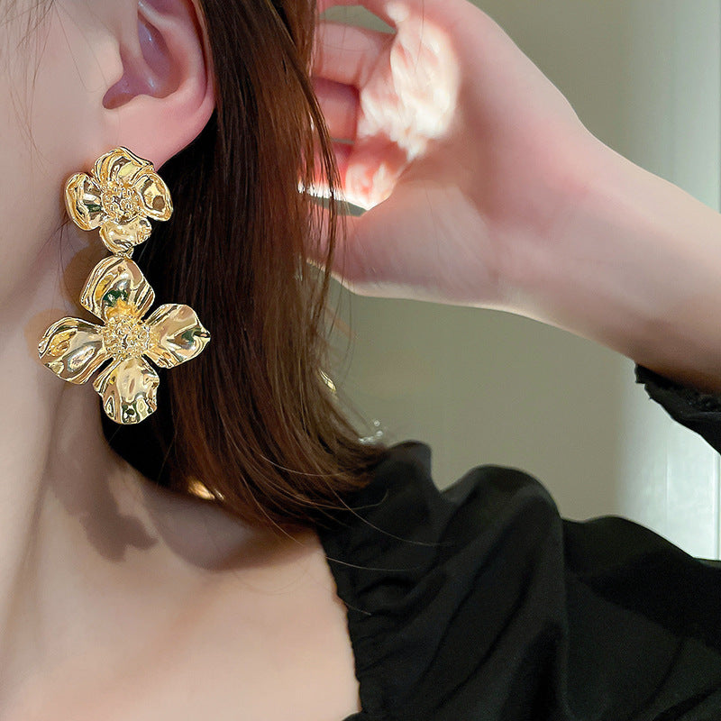 Fancy Gold Flower Alloy Chandelier Earring