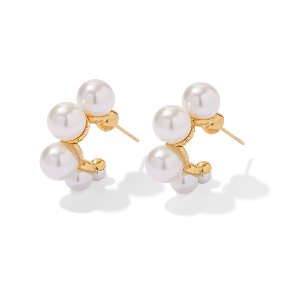 Women Pettie Cream Pearl Holly Hoop Earrings