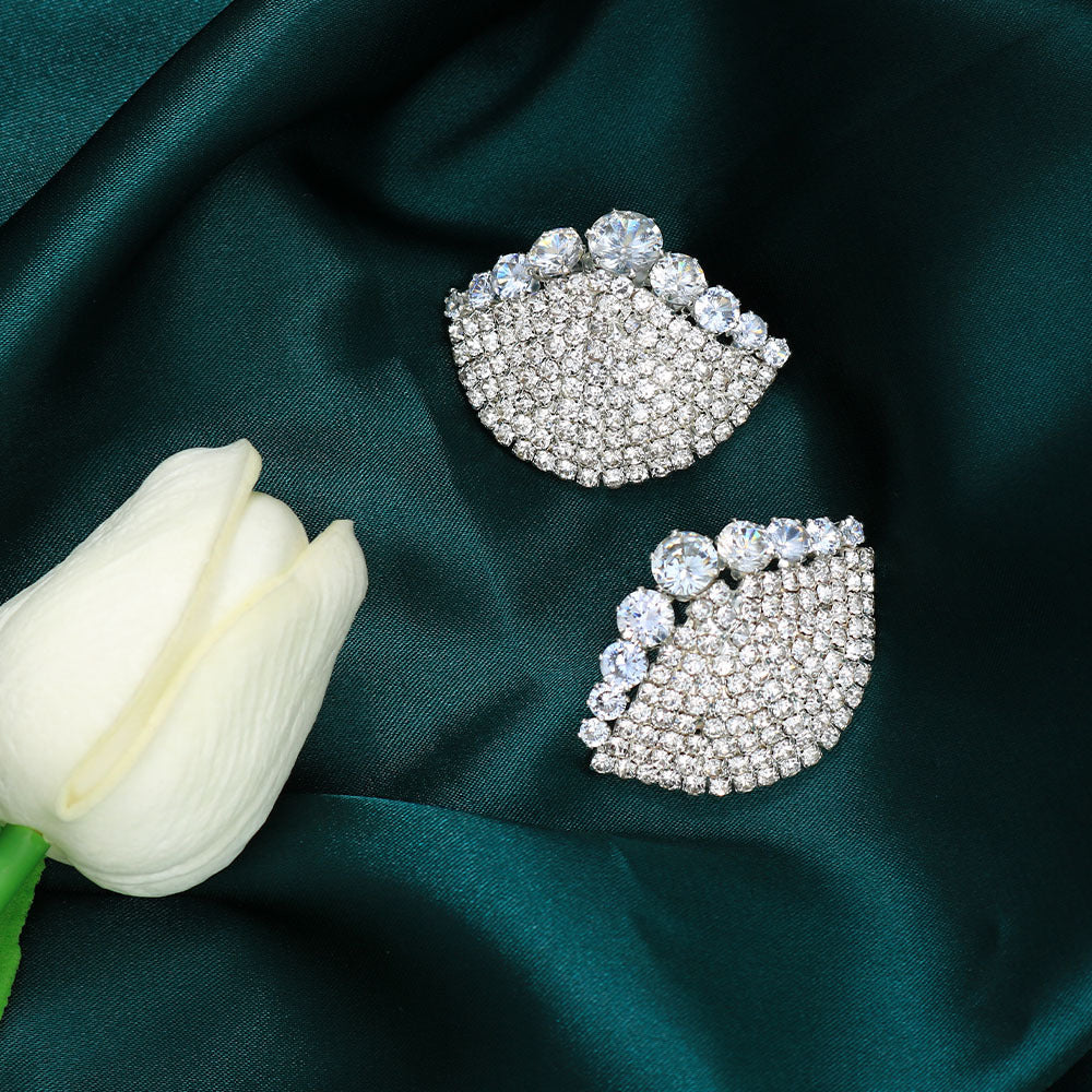 Women's Rhinestone Fanshaped Bling Earrings