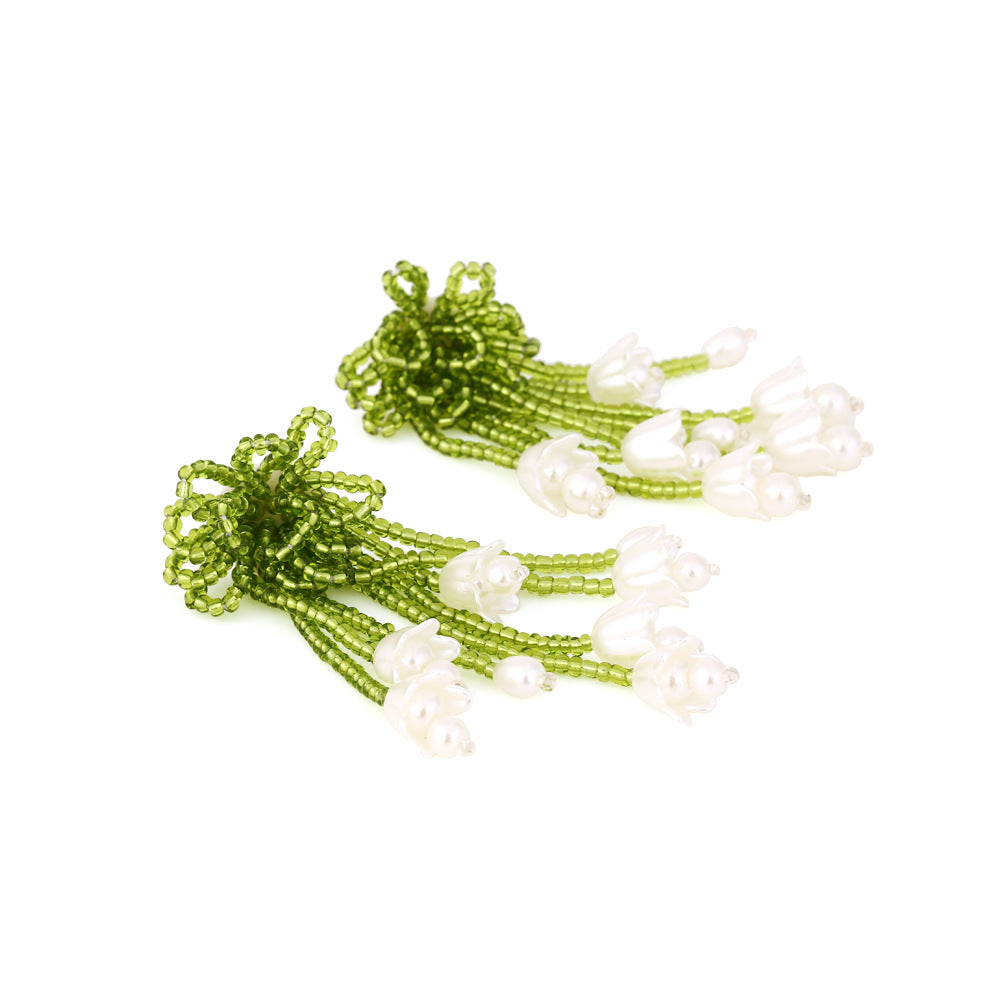 Fresh Green Beaded Floral Tassel Earring