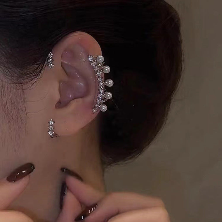 Elegant Pearl & Rhinestone Silver Ear Cuff （No ear Piercing）