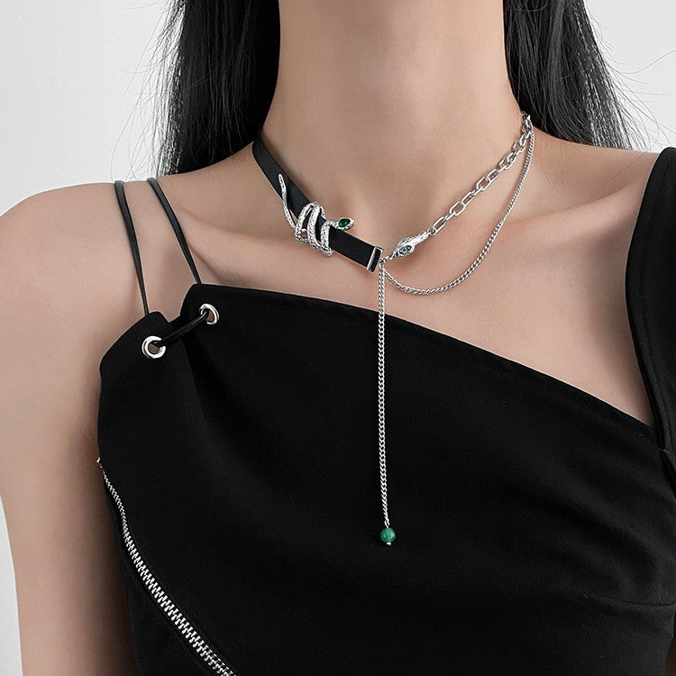 Punk Snake Intertwined Collarbone Chain Necklace